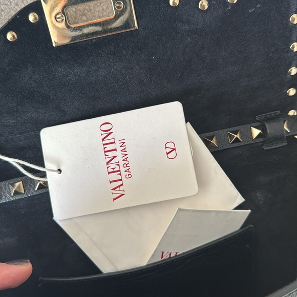 VALENTINO ROCKSTUD CROSSBODY/ SHOULDER BAG - Picture 5 of 5